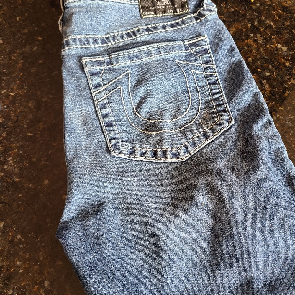 Jeans - Picture 2 of 3